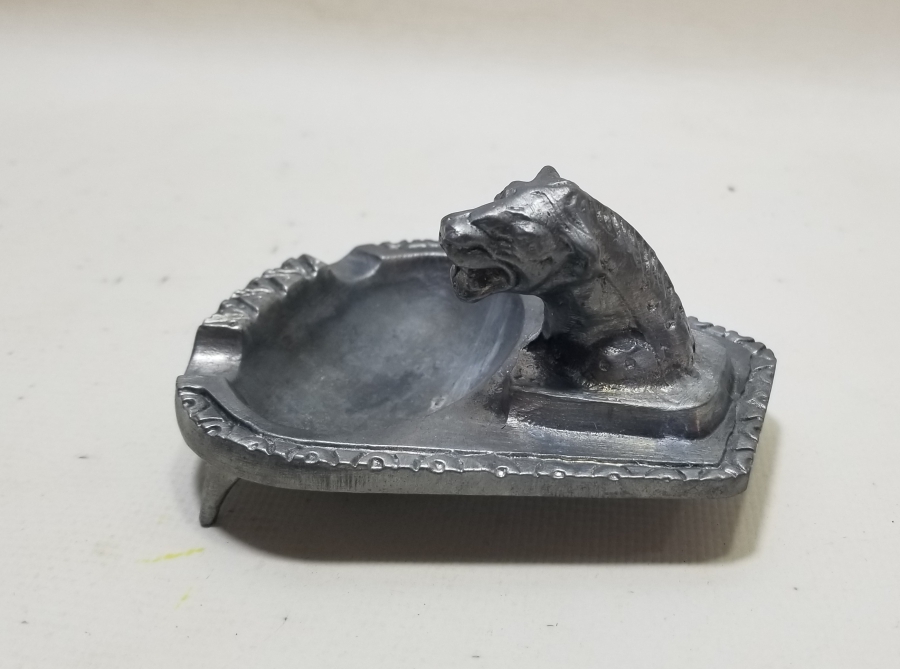 KABARTMA İŞÇİLİKLİ ANTİKA KÜLLÜK