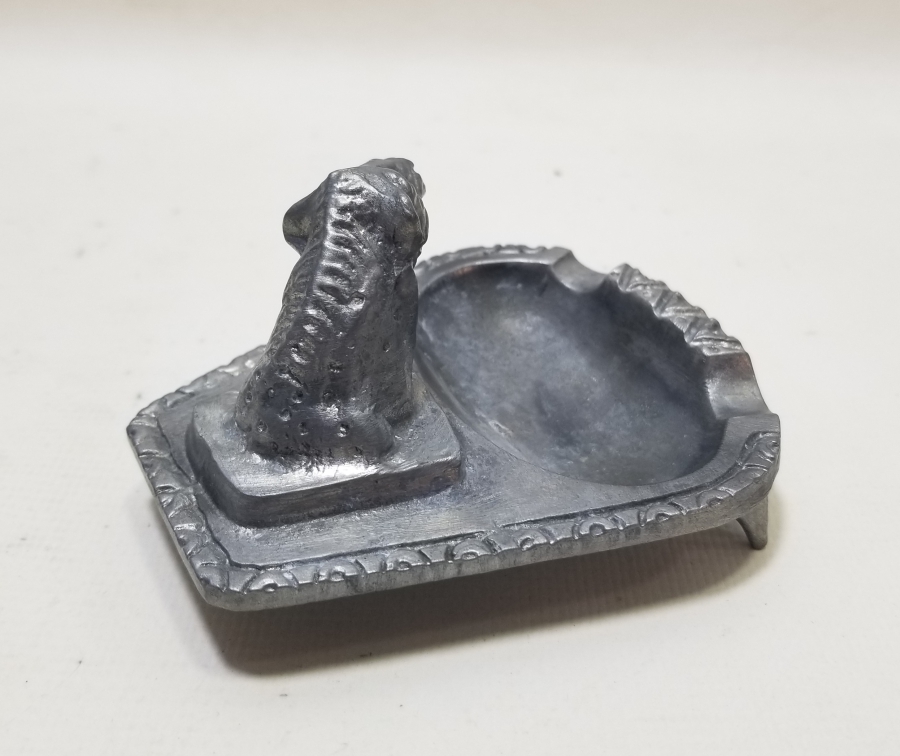 KABARTMA İŞÇİLİKLİ ANTİKA KÜLLÜK