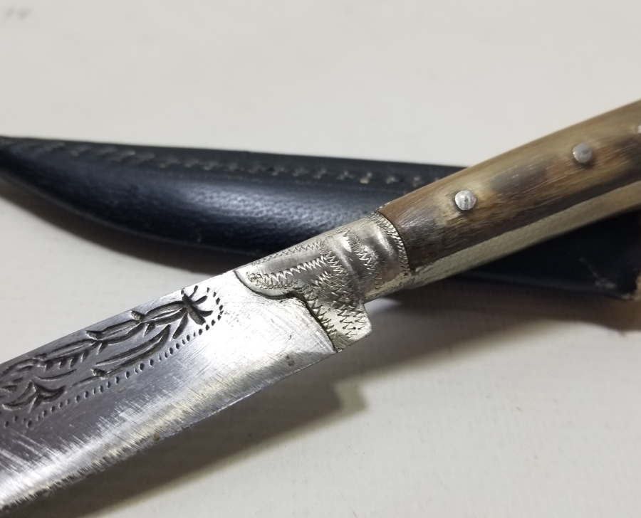 BABAKALE YAPIMI BOYNUZ SAPLI ANTİKA BIÇAK