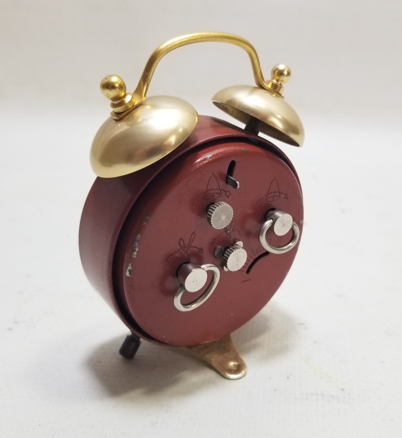 ANTİKA KURMALI MASA SAATİ