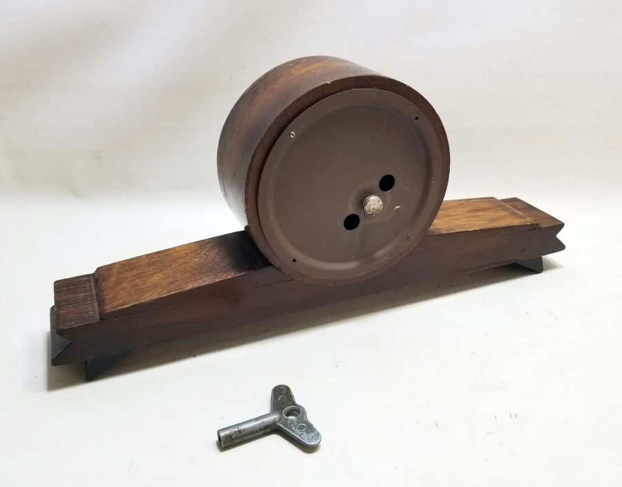 ORİJİNAL ANAHTARIYLA ANTİKA KURMALI RUS ŞÖMİNE SAATİ