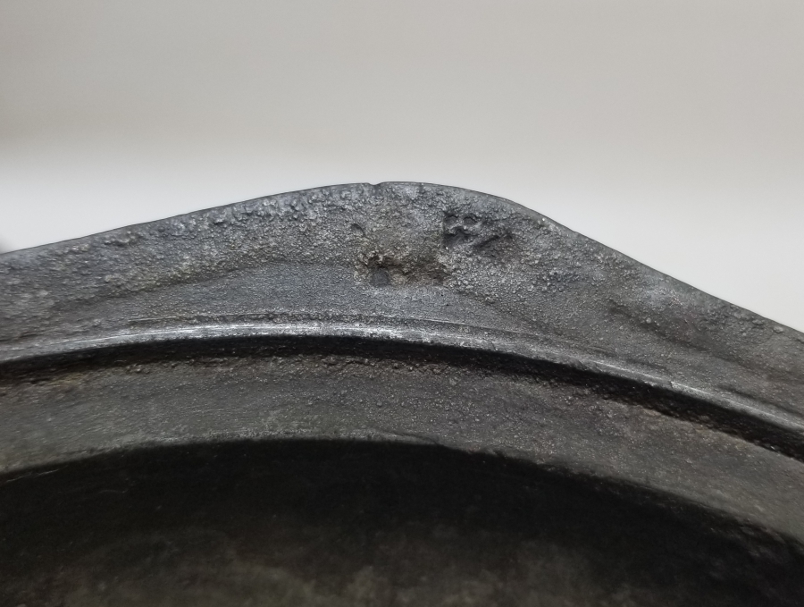 MEVLEVİ SİKKESİ FORMUNDA YAPILMIŞ ÜZERİ YAZILI OSMANLI DÖNEMİ KAPAKLI BAKIR LENGER