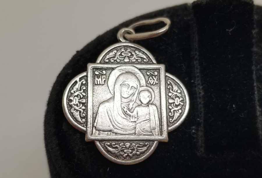 MERYEM ANA VE HZ İSA GÖRSELLİ ANTİKA GÜMÜŞ VAFTİZ KOLYESİ