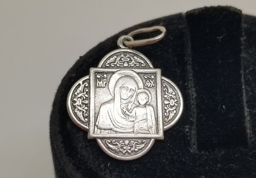 MERYEM ANA VE HZ İSA GÖRSELLİ ANTİKA GÜMÜŞ VAFTİZ KOLYESİ