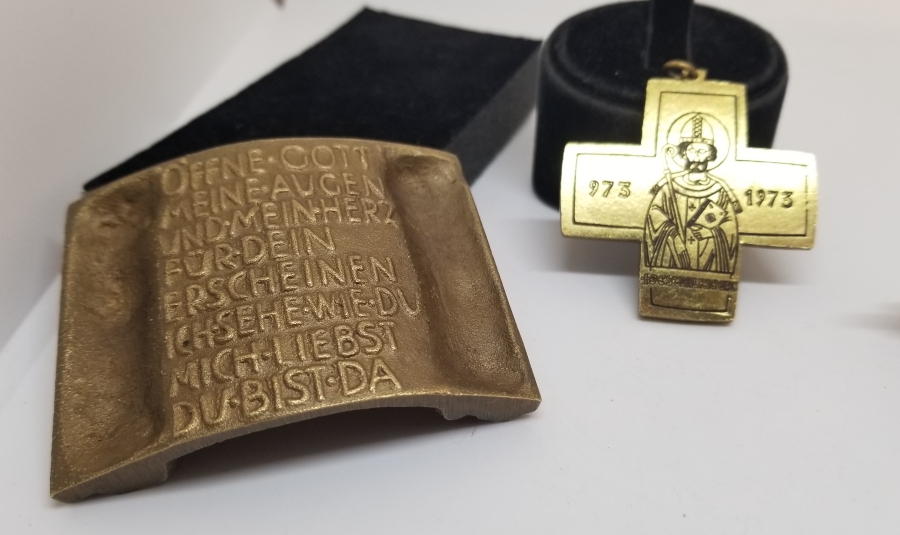 ANTİKA DİNİ OBJE LOTU