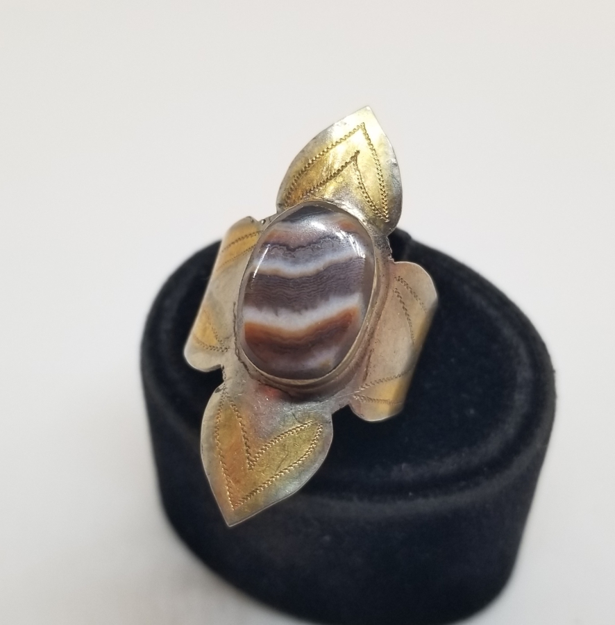 ÜZERİ SÜLEYMANİYE AKİKLİ VE KALEM İŞÇİLİKLİ TÜRKMEN İŞİ ANTİKA YÜZÜK