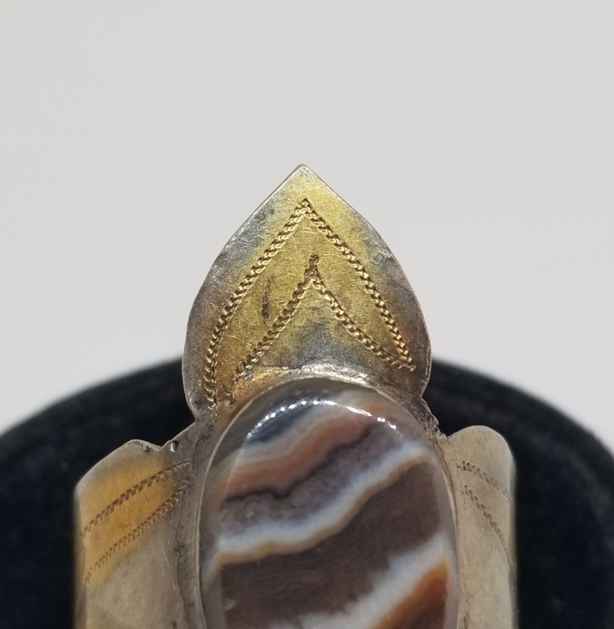 ÜZERİ SÜLEYMANİYE AKİKLİ VE KALEM İŞÇİLİKLİ TÜRKMEN İŞİ ANTİKA YÜZÜK