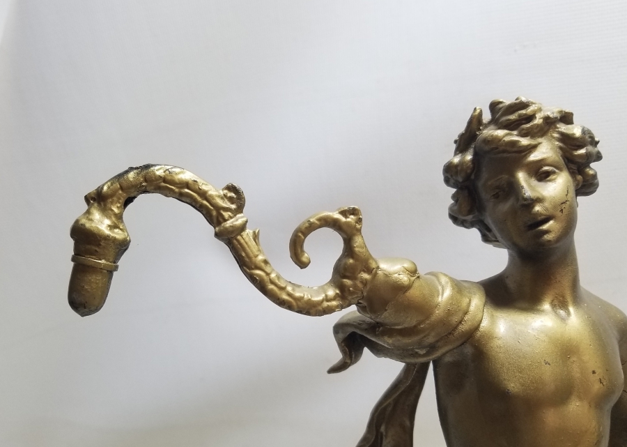 ANTİKA TUTYA HEYKEL