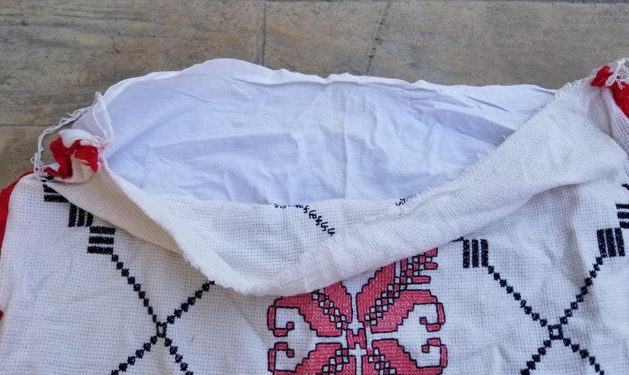 KANAVİÇE İŞÇİLİKLİ ANTİKA YASTIK