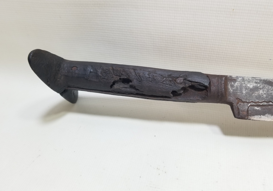 ÜZERİ ALTIN ÇAKMA İŞÇİLİKLİ KUŞAK YATAĞANI