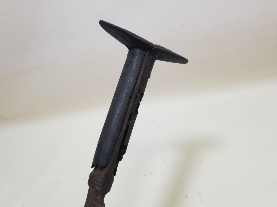 ÜZERİ ALTIN ÇAKMA İŞÇİLİKLİ KUŞAK YATAĞANI