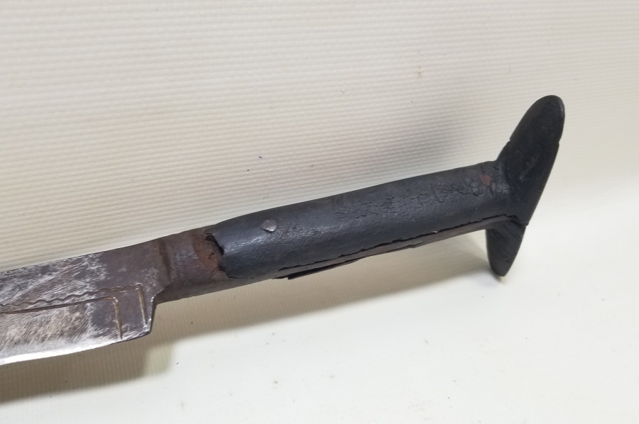 ÜZERİ ALTIN ÇAKMA İŞÇİLİKLİ KUŞAK YATAĞANI