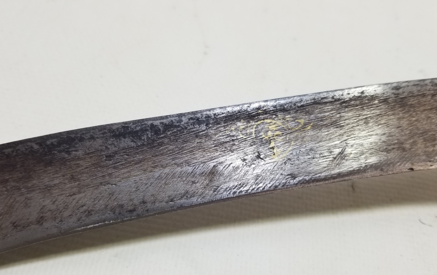 ÜZERİ ALTIN ÇAKMA İŞÇİLİKLİ KUŞAK YATAĞANI