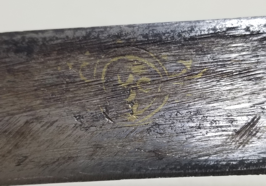 ÜZERİ ALTIN ÇAKMA İŞÇİLİKLİ KUŞAK YATAĞANI