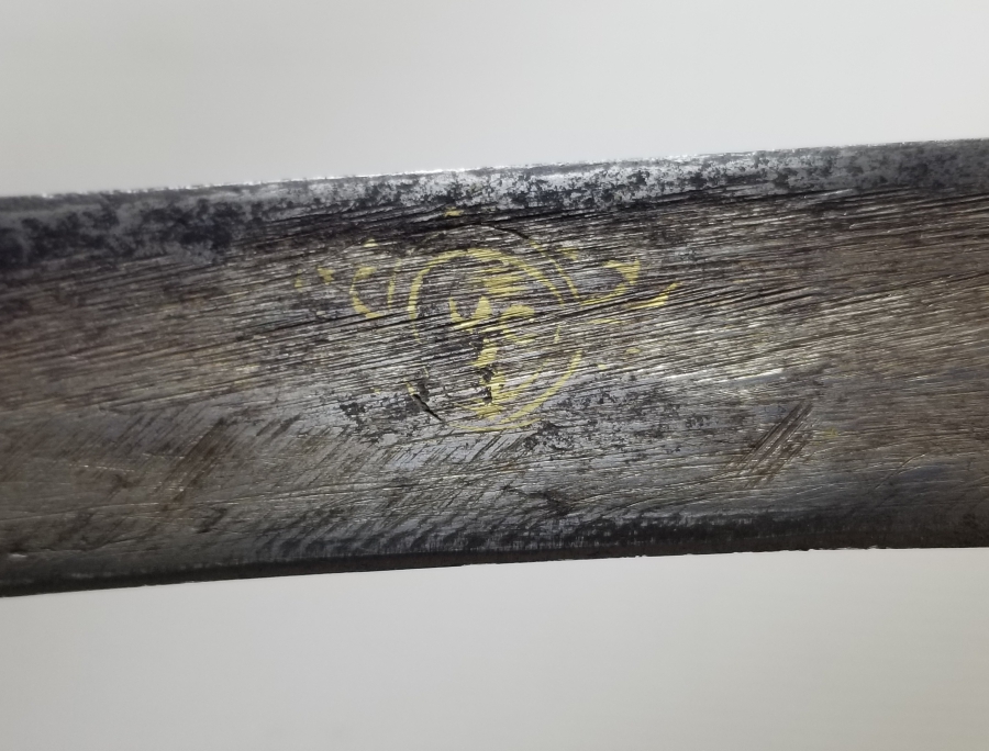 ÜZERİ ALTIN ÇAKMA İŞÇİLİKLİ KUŞAK YATAĞANI