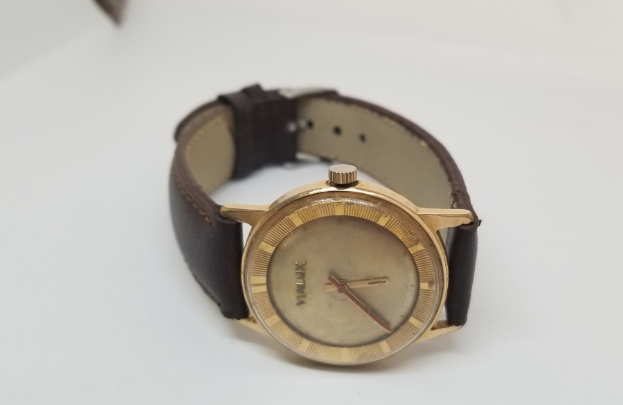 ÇALIŞIR DURUMDA ALTIN KAPLAMA VIALUX KURMALI KOL SAATİ