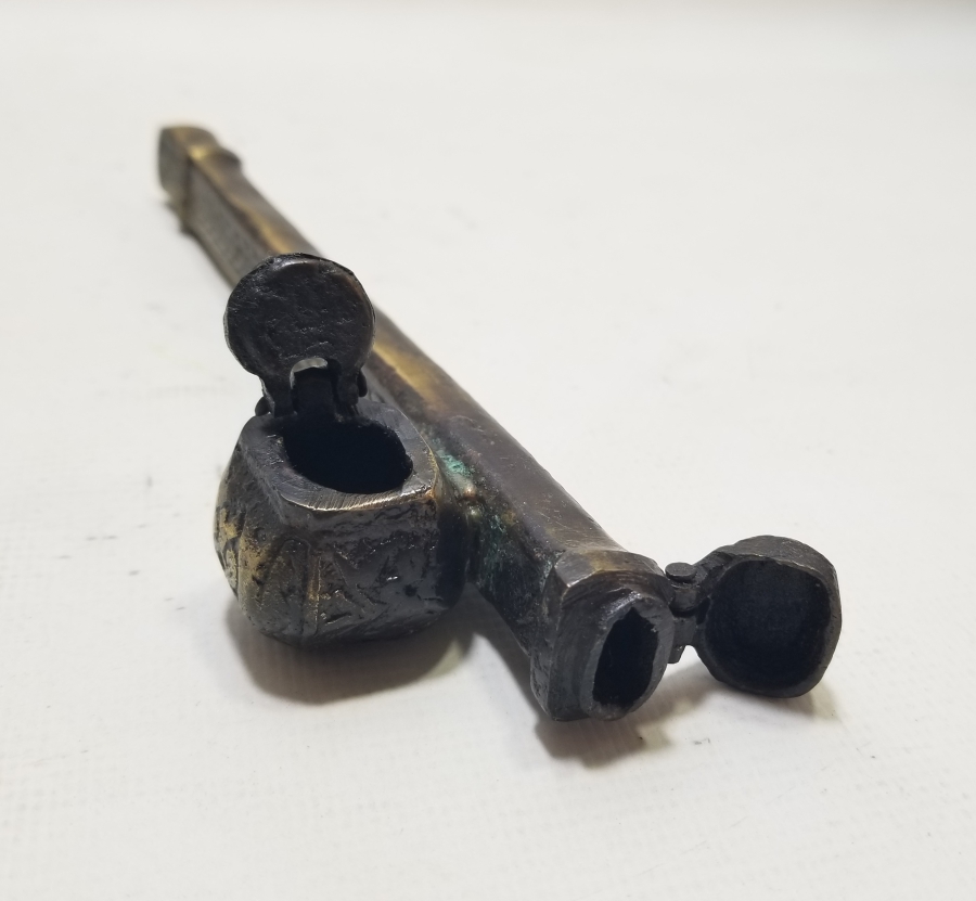 KABARTMA İŞÇİLİKLİ BRONZ DÖKÜM DİVİTLİK