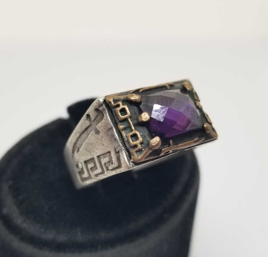 AMETİST TAŞLI VE ZÜLFİKAR FİGÜRLÜ GÜMÜŞ YÜZÜK