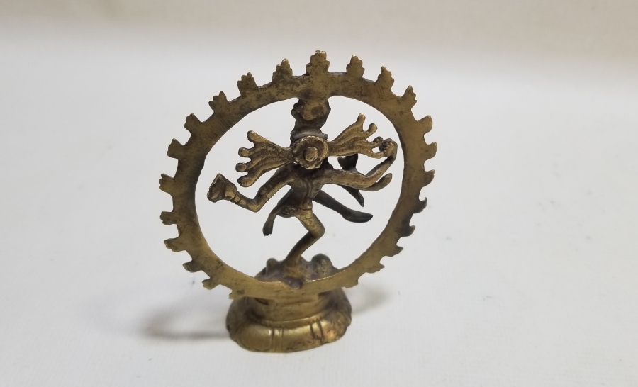 UZAKDOĞU YAPIMI DEKORATİF PİRİNÇ MASA ÜSTÜ OBJESİ