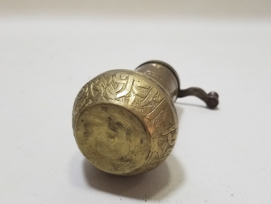 ANTİKA PİRİNÇ BAHARAT DEĞİRMENİ