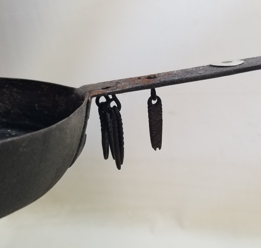 NADİR TİPTE OSMANLI DÖNEMİ CİNGİLLI TEKKE İŞİ KADİRİ GÜLLÜ KAHVE KAVURMA TAVASI