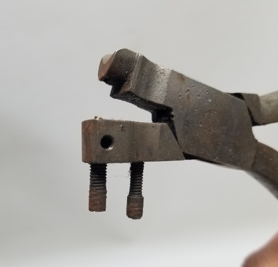 ANTİKA METAL EL ALETİ