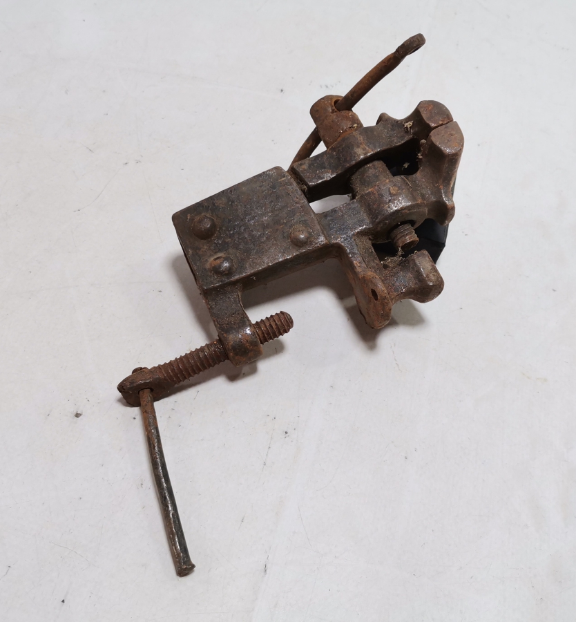 OSMANLI DÖNEMİ EL YAPIMI BÜYÜK BOY MENGENE