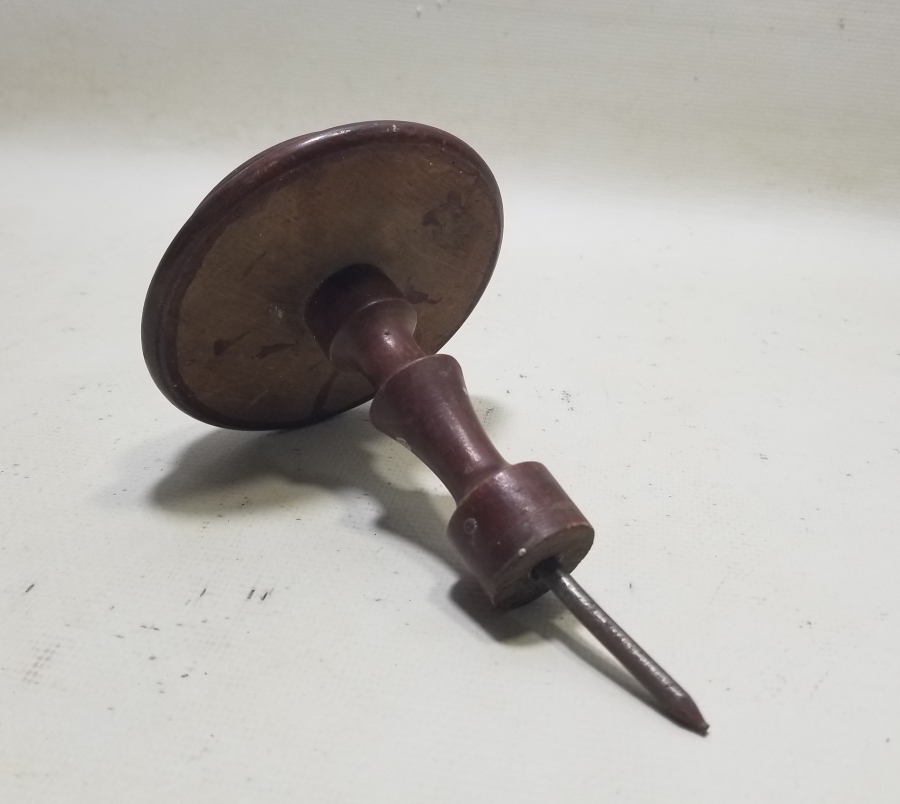 AHŞAP ÜZERİ ALTIN VERMEYLİ PORSELEN APLİKLİ OSMANLI DÖNEMİ NADİR KAPI KOLU