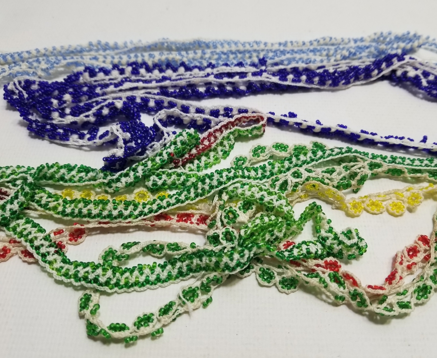 OPAL BONCUKLU ANTİKA YAZMA KENARI LOTU