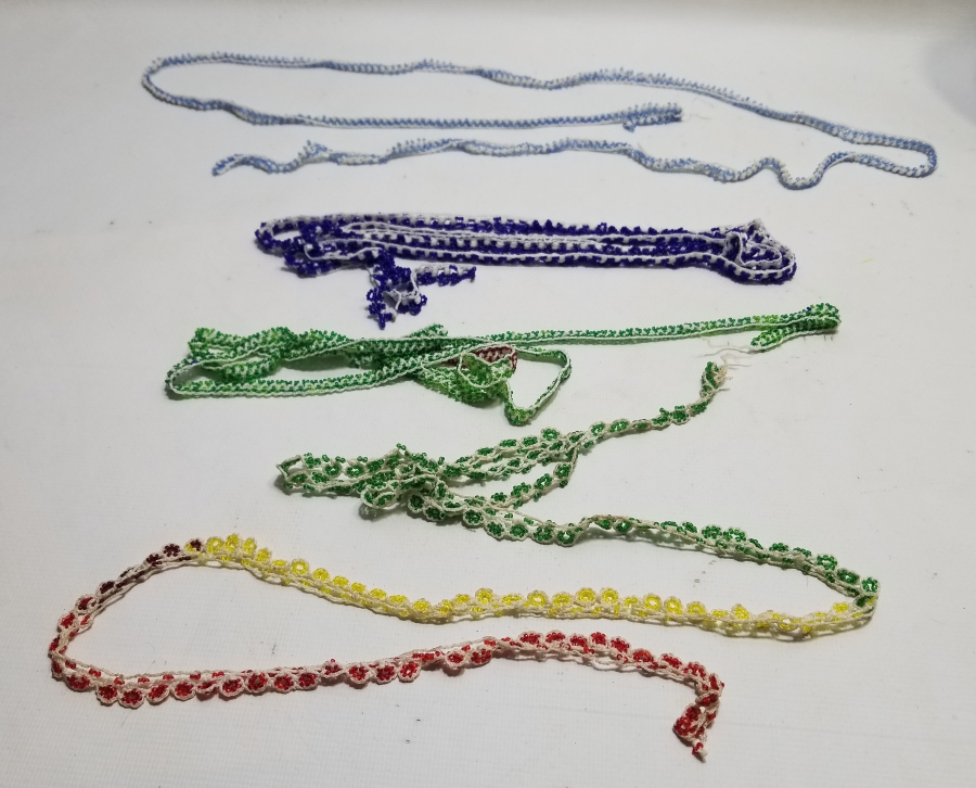 OPAL BONCUKLU ANTİKA YAZMA KENARI LOTU