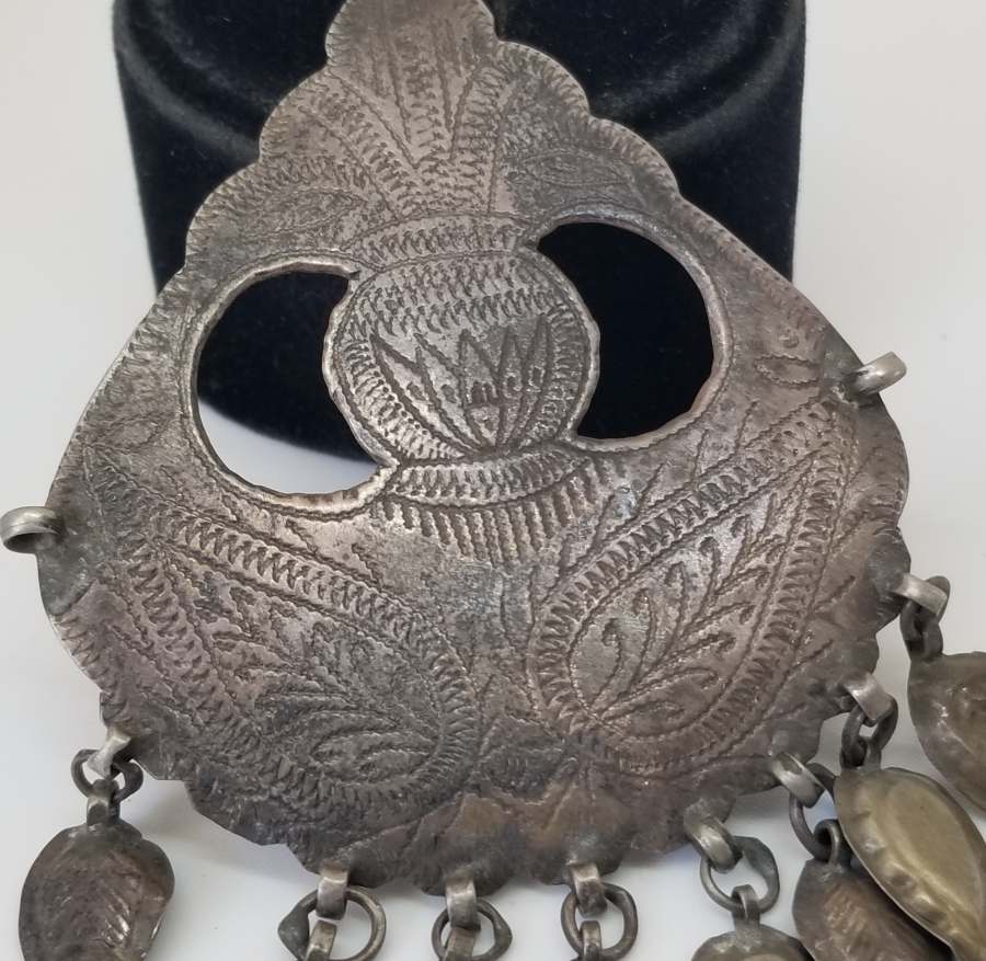 ÜZERİ HAYAT AĞACI FİGÜRLÜ OSMANLI DÖNEMİ KALEM İŞÇİLİKLİ KOLYE - GERDANLIK