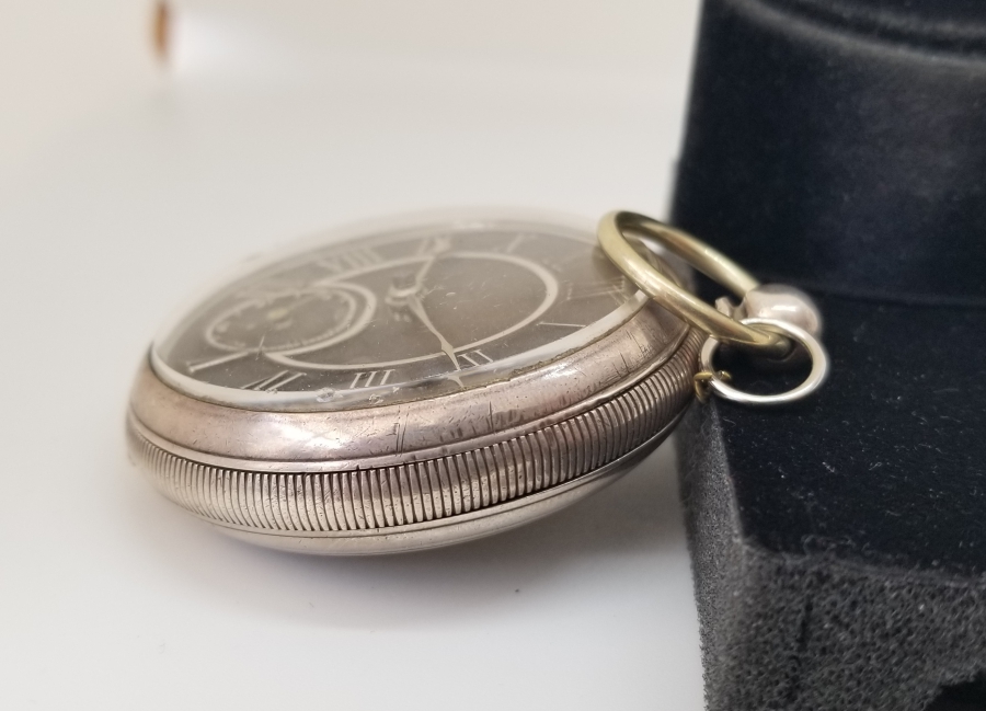 NADİR TİPTE GÜMÜŞ KASA VE GÜMÜŞ KADRANLI YARIM PRİOR CEP SAATİ