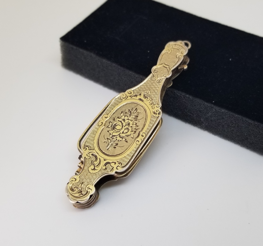 ÜZERİ KABARTMA İŞÇİLİKLİ OSMANLI DÖNEMİ GÜMÜŞ GÖZLÜK