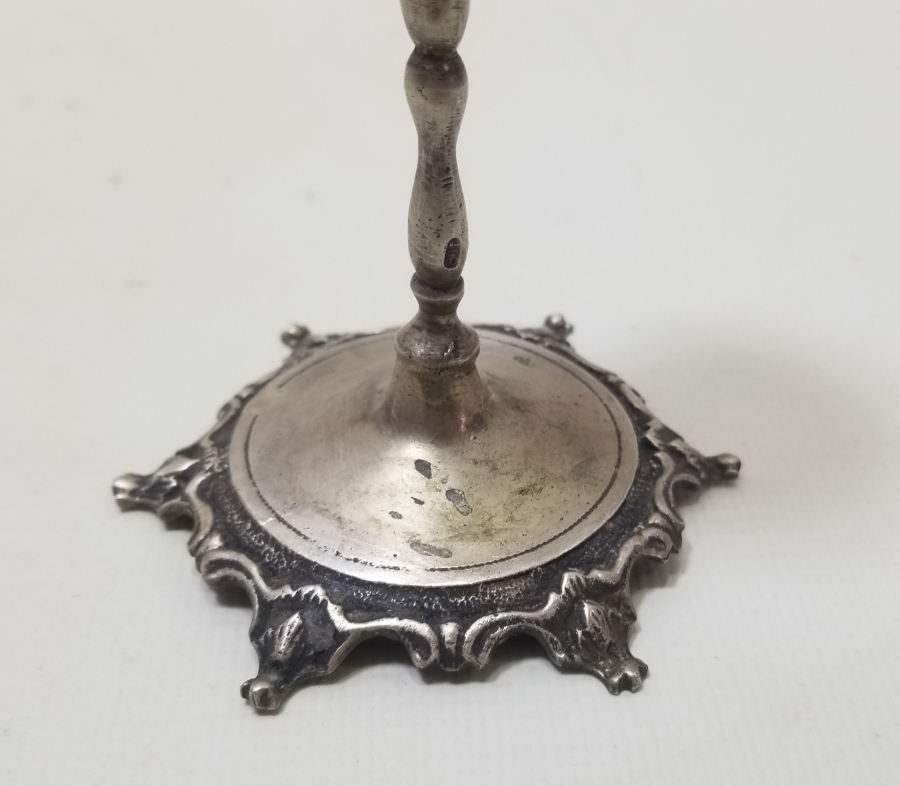 KABARTMA İŞÇİLİKLİ ANTİKA GÜMÜŞ ŞAMDAN