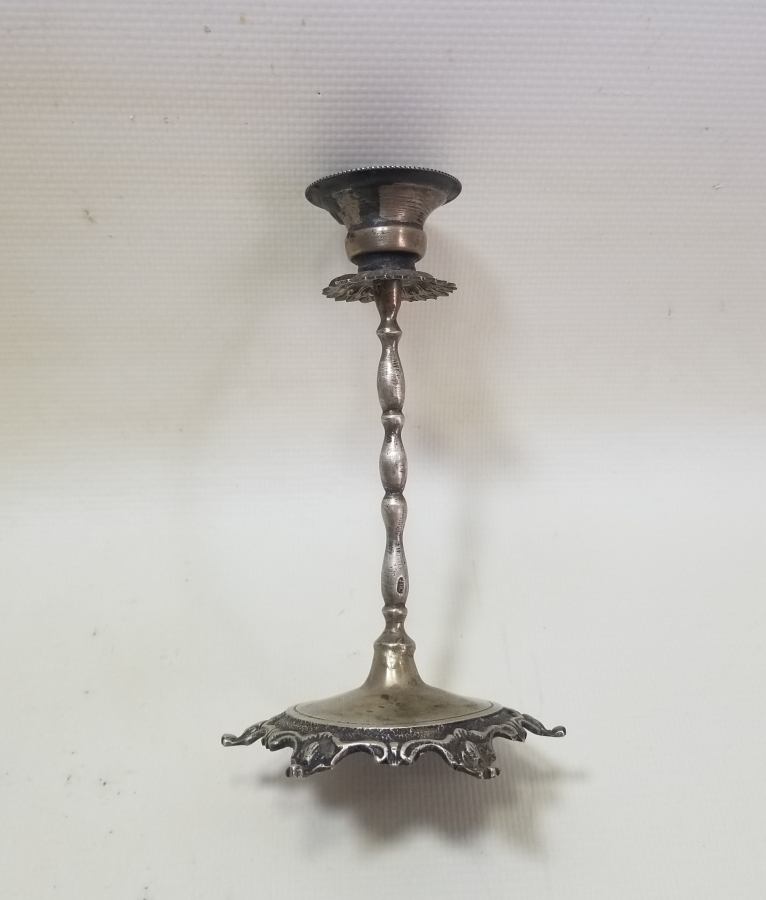 KABARTMA İŞÇİLİKLİ ANTİKA GÜMÜŞ ŞAMDAN