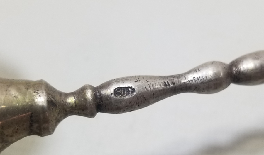 KABARTMA İŞÇİLİKLİ ANTİKA GÜMÜŞ ŞAMDAN