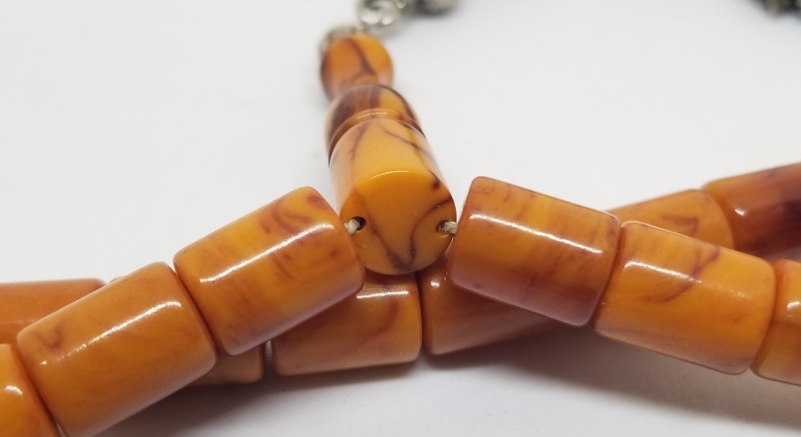 ÇUBUK MALZEMEDEN YAPILMIŞ ÇEKOSLAVAK KATALİN TESPİH