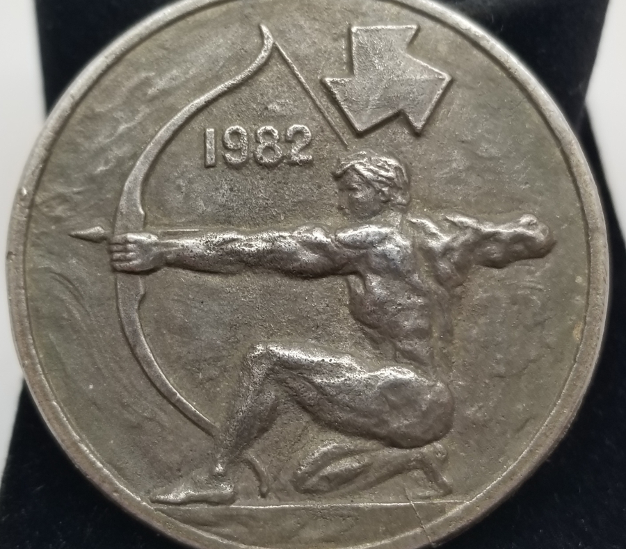 1982 TARİHLİ UZAKDOĞU MADALYON