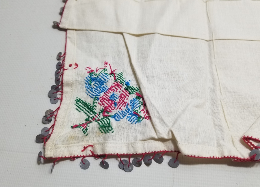 OSMANLI DÖNEMİ KANAVİÇE İŞÇİLİKLİ PULLU SÖZ MENDİLİ