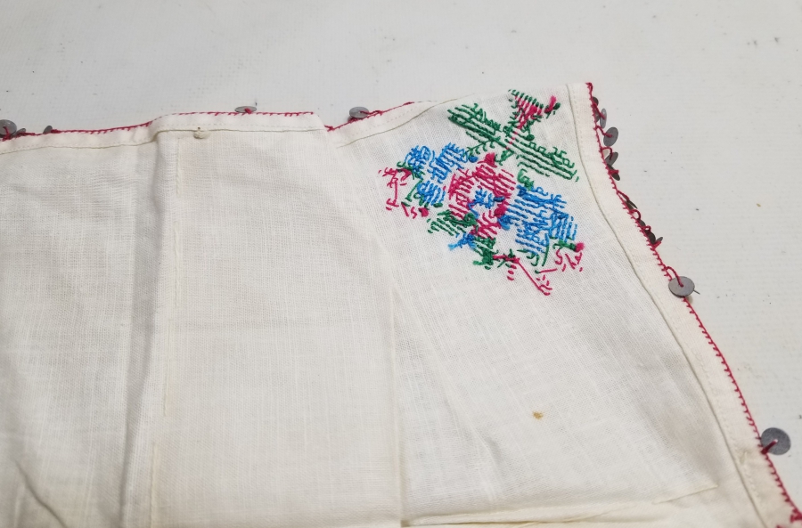 OSMANLI DÖNEMİ KANAVİÇE İŞÇİLİKLİ PULLU SÖZ MENDİLİ