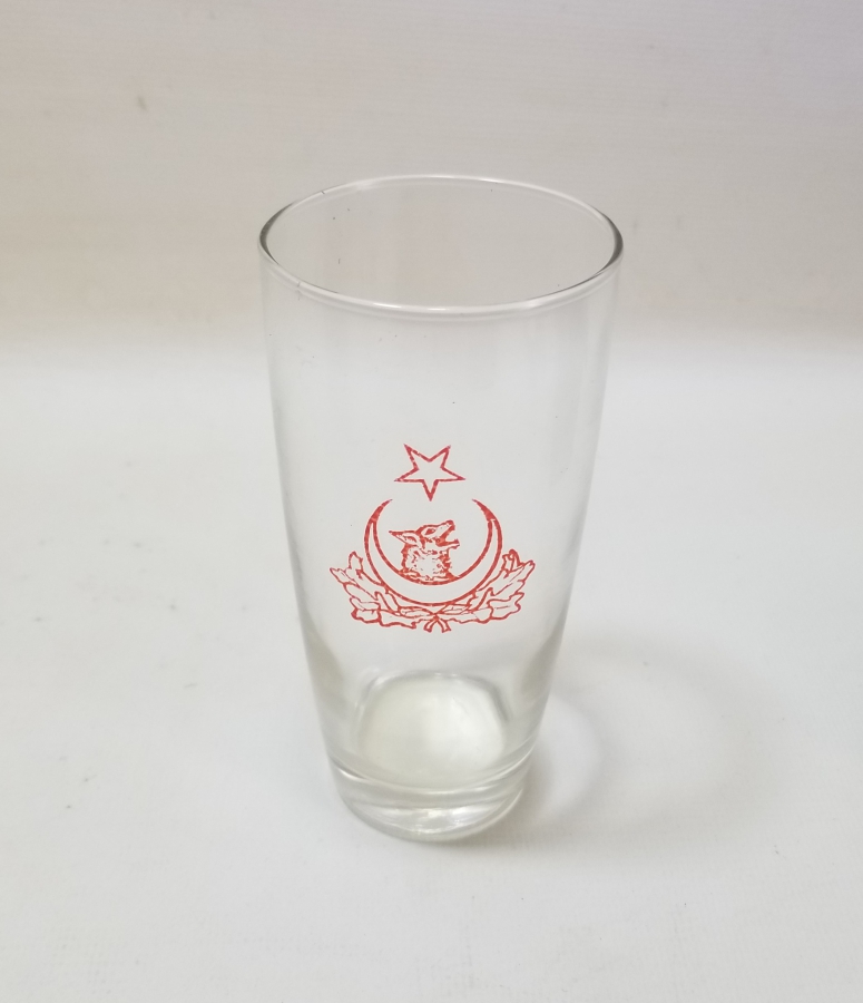 CUMHURİYET BAŞLARI ÇOK NADİR ÜZERİ BOZKURT VE AY YILDIZLI BARDAK