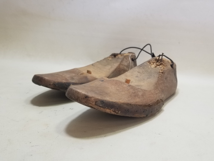 OSMANLI DÖNEMİ EL YAPIMI AHŞAP AYAKKABICI KALIBI