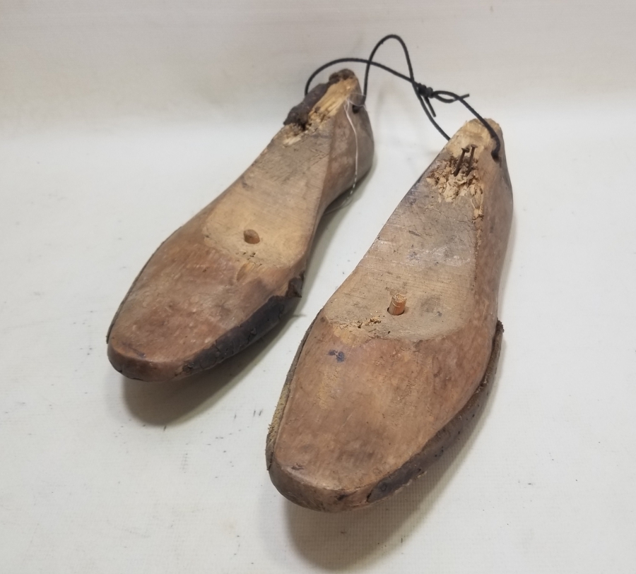 OSMANLI DÖNEMİ EL YAPIMI AHŞAP AYAKKABICI KALIBI