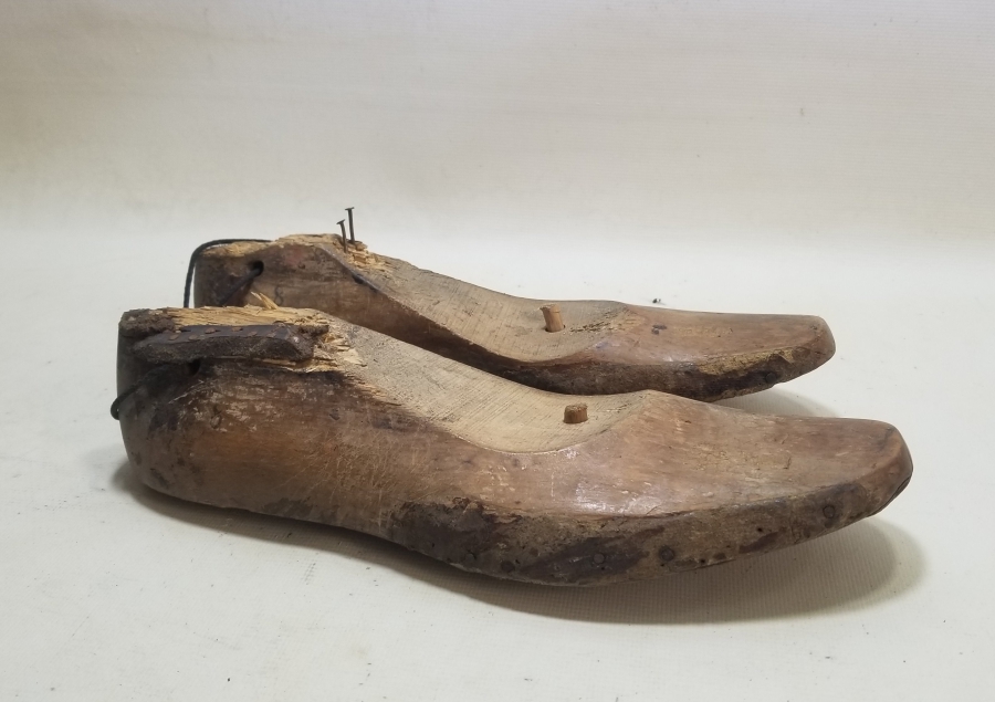 OSMANLI DÖNEMİ EL YAPIMI AHŞAP AYAKKABICI KALIBI