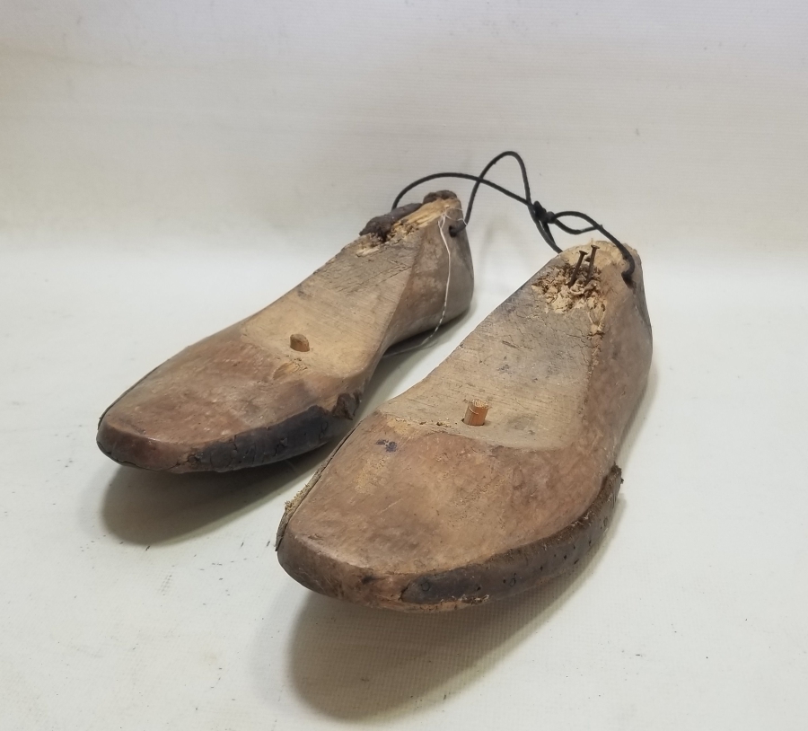 OSMANLI DÖNEMİ EL YAPIMI AHŞAP AYAKKABICI KALIBI