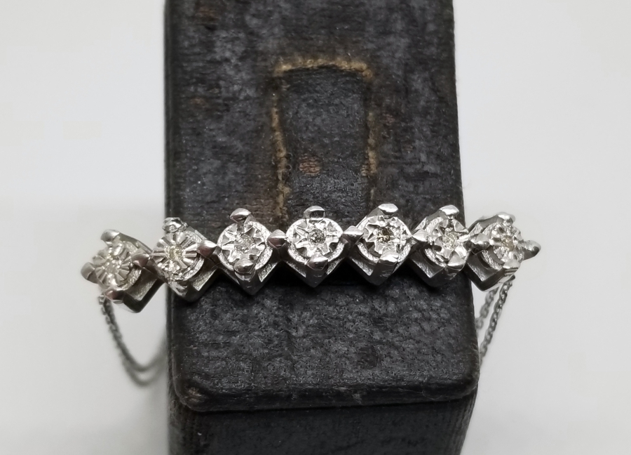 ÖZEL YAPIM ELMAS TAŞLI BİLEKLİK