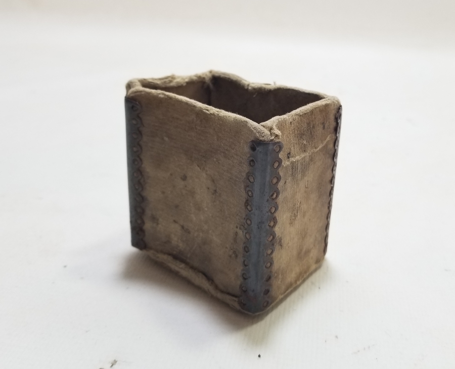 DERİ KUTUSUNDA OSMANLI DÖNEMİ NADİR HACAMAT