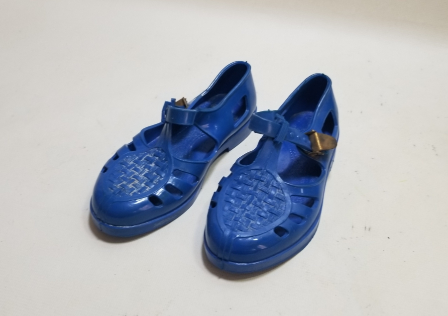 YERLİ YAPIM ANTİKA KIZ AYAKKABISI