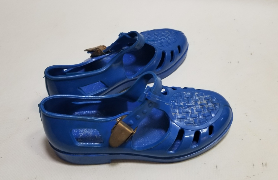 YERLİ YAPIM ANTİKA KIZ AYAKKABISI