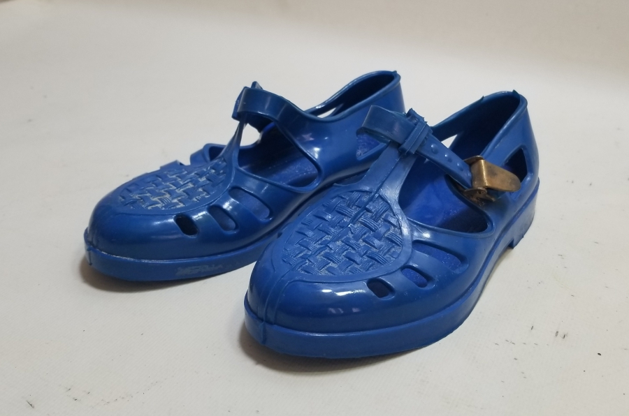 YERLİ YAPIM ANTİKA KIZ AYAKKABISI